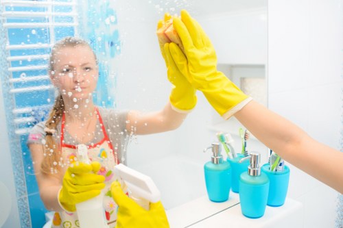 One-off deep cleaning for a Chiswick flat or house